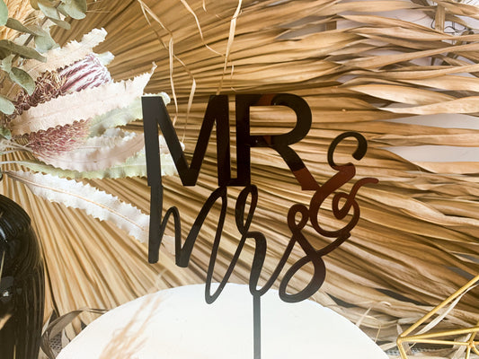 Mr & Mrs Cake Topper 2