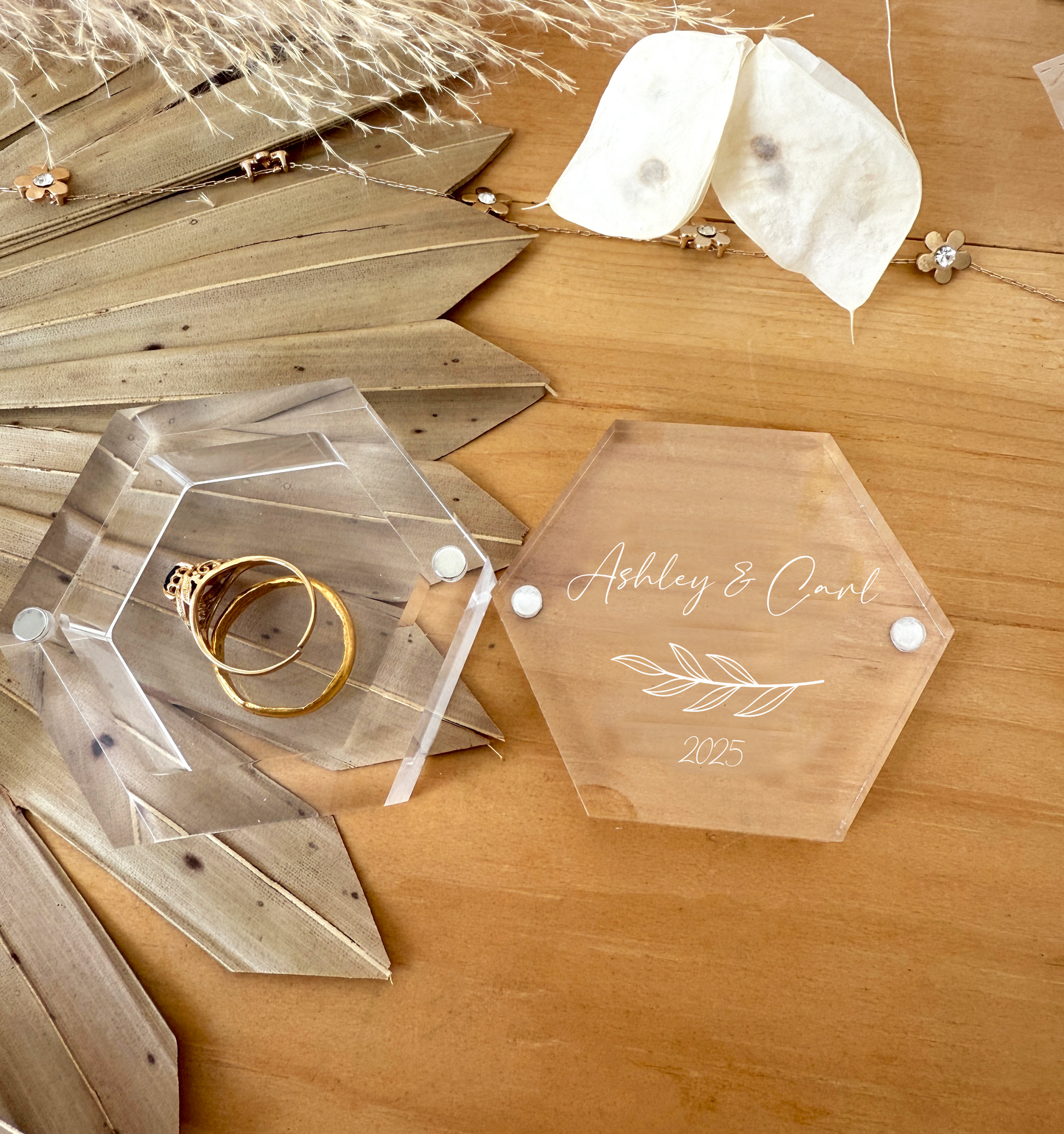 Custom Hexagon Acrylic Ring Box – Minimal Foliage