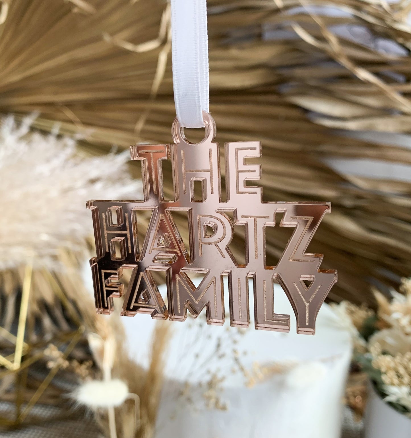 Gatsby Ornament - Custom Family Name